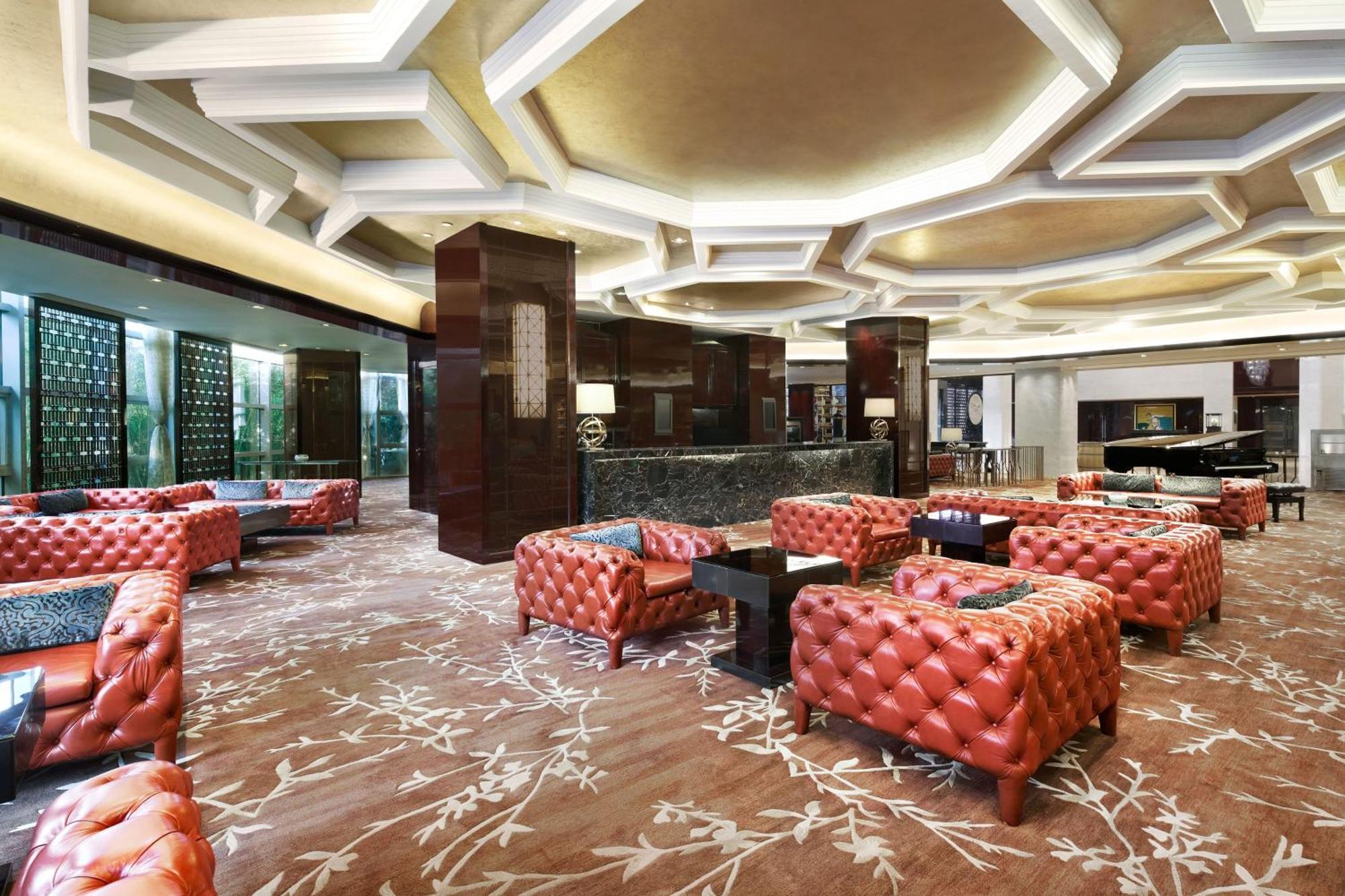 Sheraton Shanghai Waigaoqiao Hotel Exterior photo